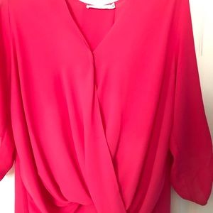 💖GORGEOUS HOT PINK HIGH-LOW TOP